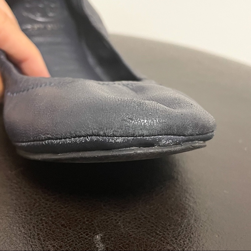 Tory Burch Eddie Navy Blue Leather Ballet Flats 6 M Folding Elastic Rim *No box* - Picture 8 of 10